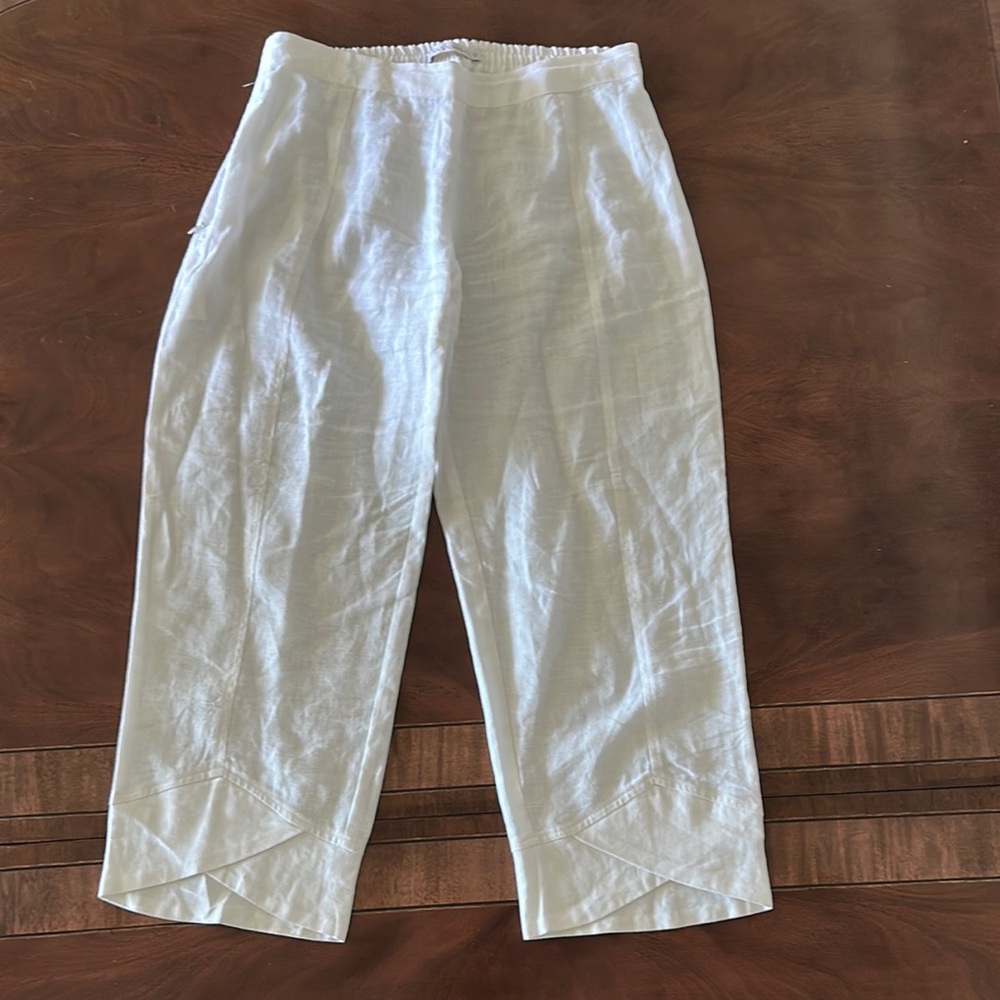 Manaola Cream Ankle Pants